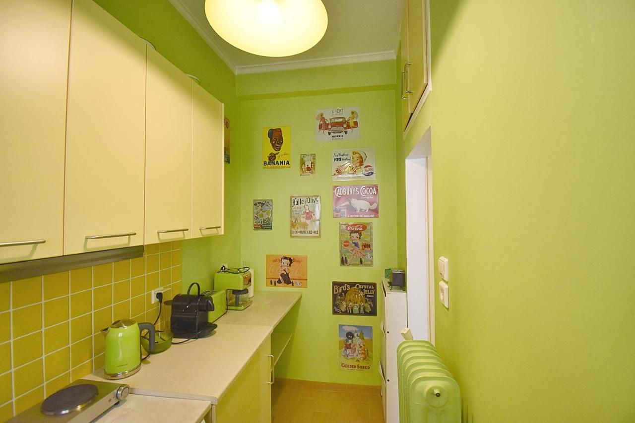 Apartmán Check Point - Plaka Atény Exteriér fotografie